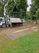 Inštalácia mobilnej betónovej u rampy v mestysi Častolovice. Investor vybudoval dva základové pásy so šírkou 50 cm a dĺžkou 910 cm na ktoré sme rampu umiestnili.